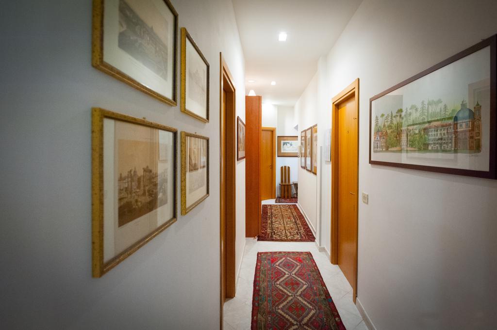 A Casa Di Serena A San Pietro Affittacamere 3*