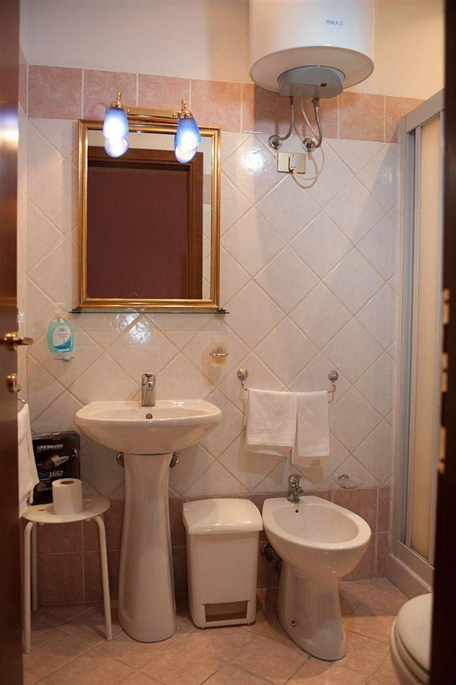 A Casa Di Serena A San Pietro Roma